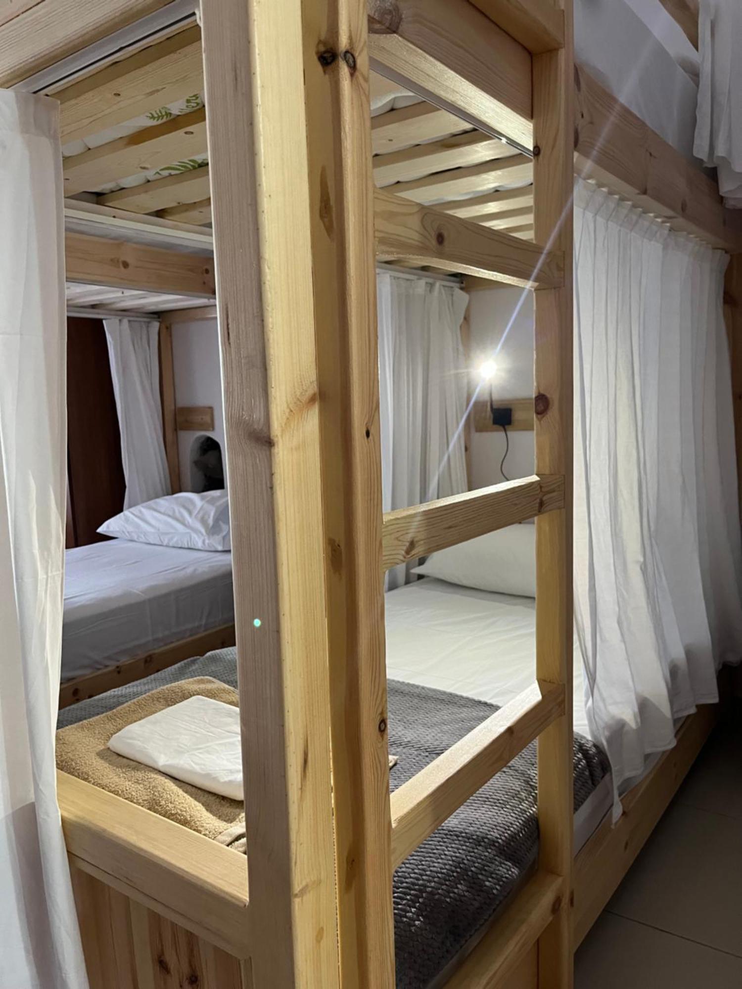 Cico Hostel &Private Room Гирокастра Экстерьер фото